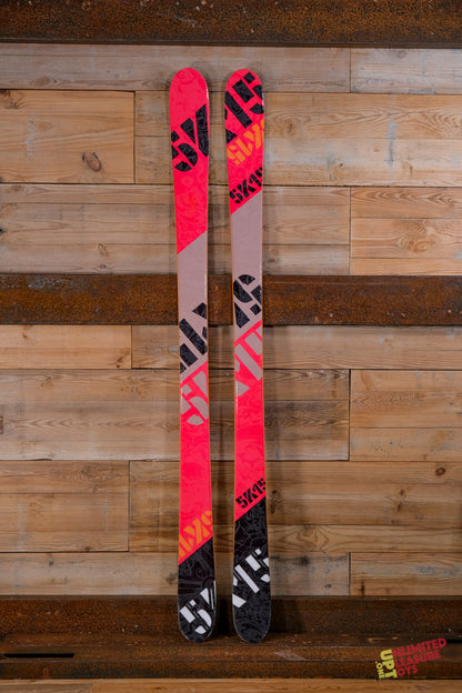 Skis UNDER CONTROL PLAY Ski Polyvalent FS-BC 184cm